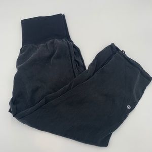 Lululemon joggers